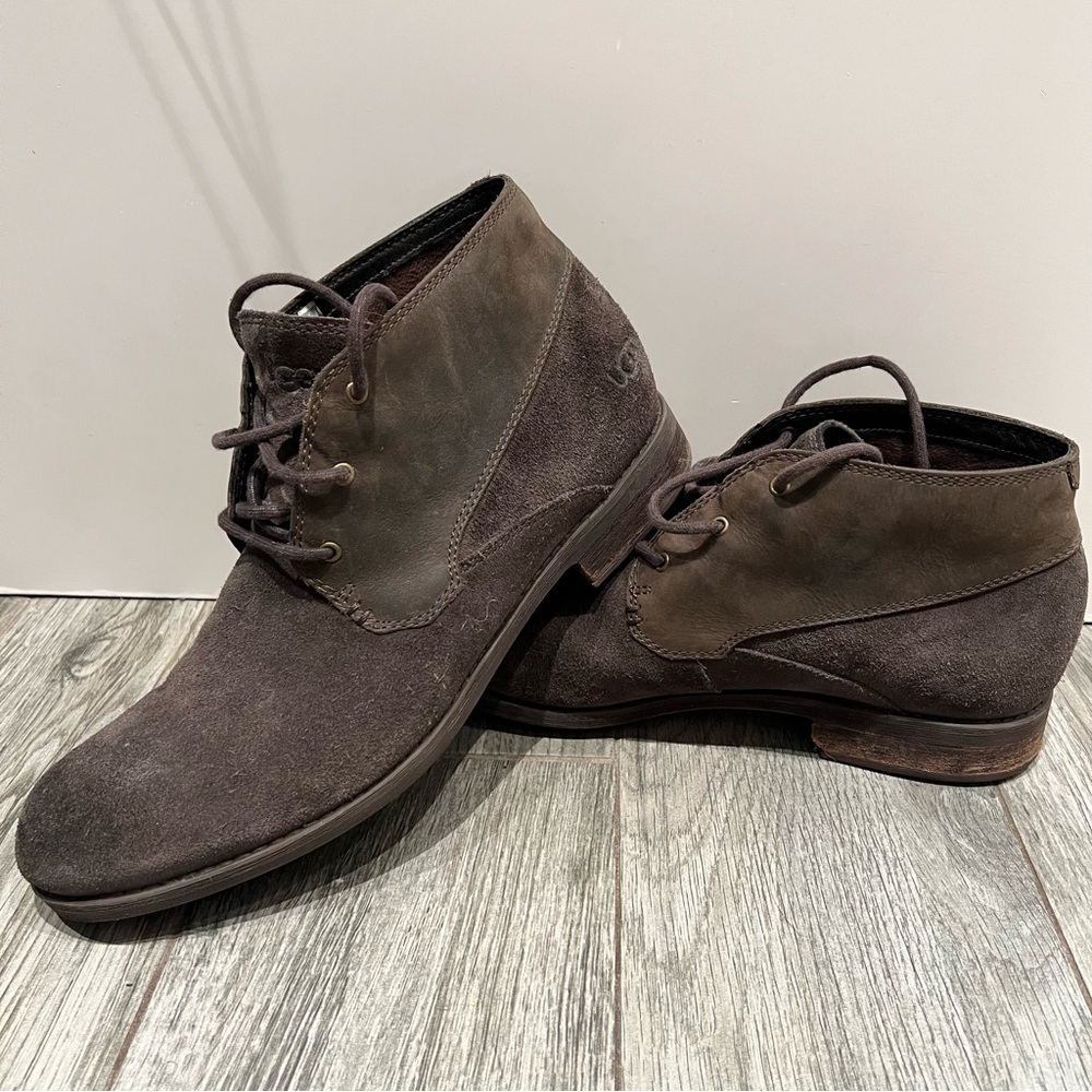 Ugg Mens Suede/Leather Brown Boots, Size 10.5